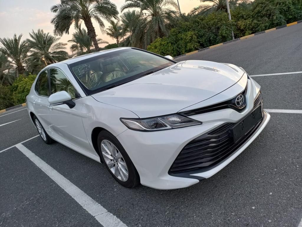 Toyota Camry 2019