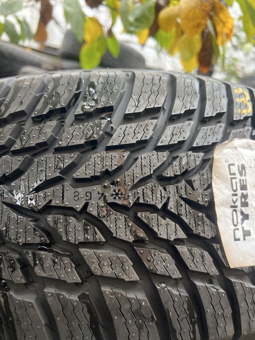 215 60 16 Nokian Snow Proof 1 / Vulcanizare Non Stop
