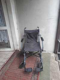Carucior handicap scaun cu rotile