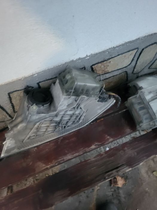 Фарове за Шкода октавия 2[фарове комплект]