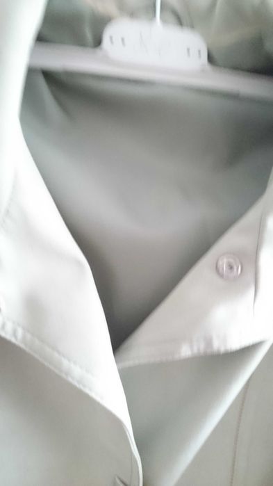 Vand geaca noua   ,pentru femei