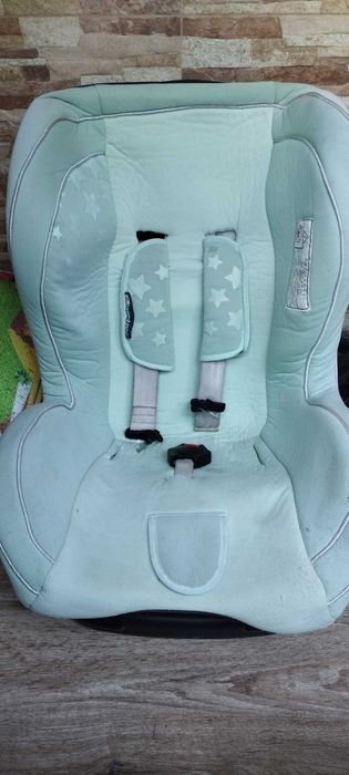 Детско столче толче за кола