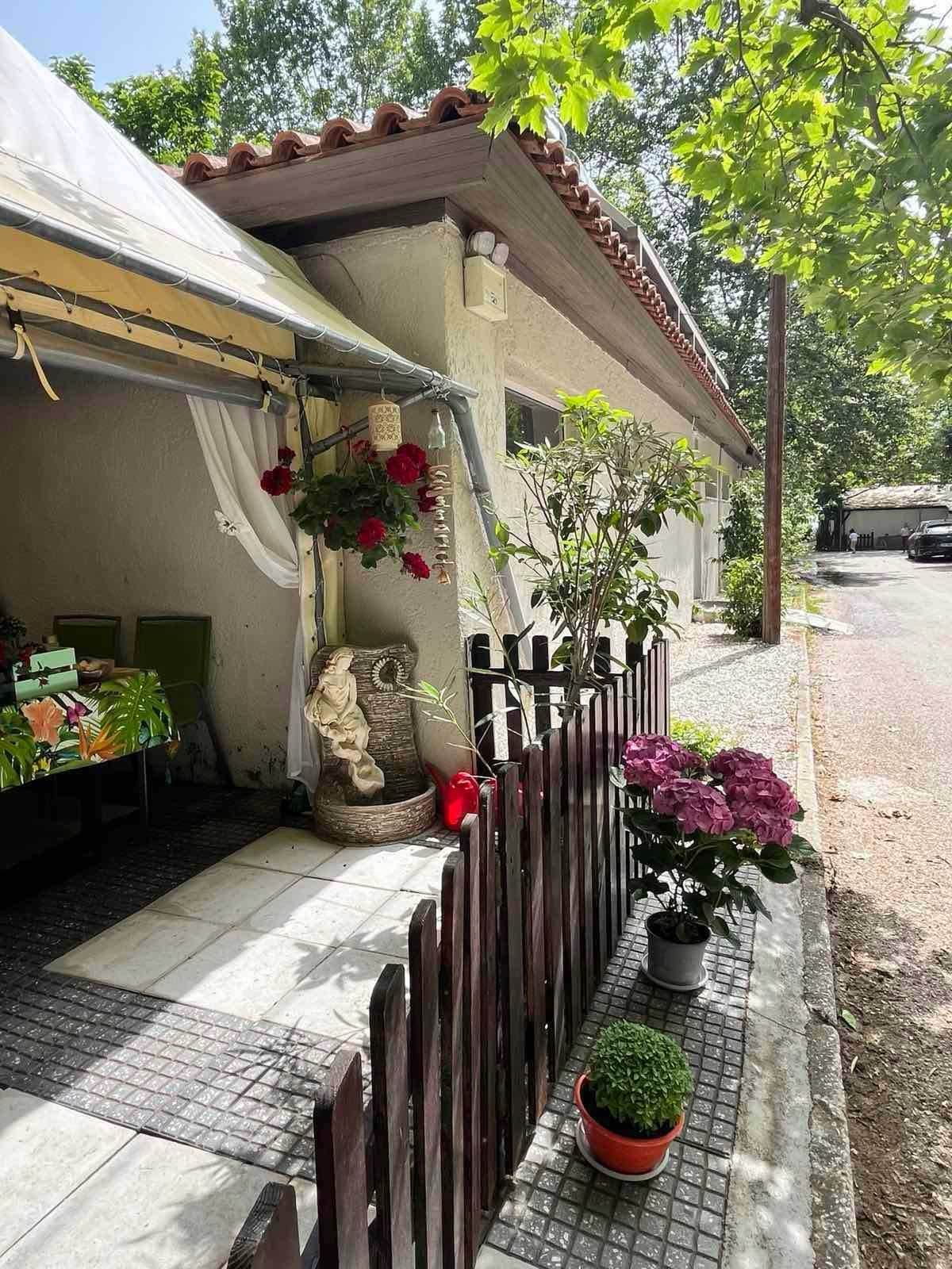 Напълно оборудвана каравана в къмпинг Sun Paradiso, Неа Ираклица!