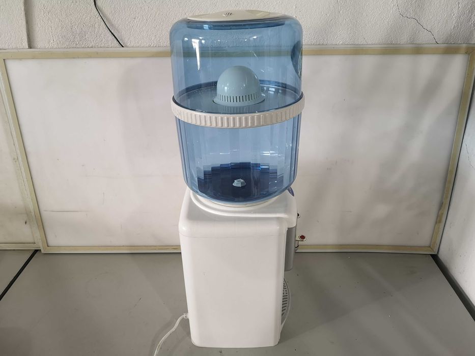 Диспенсър за вода - Waterfall 8L