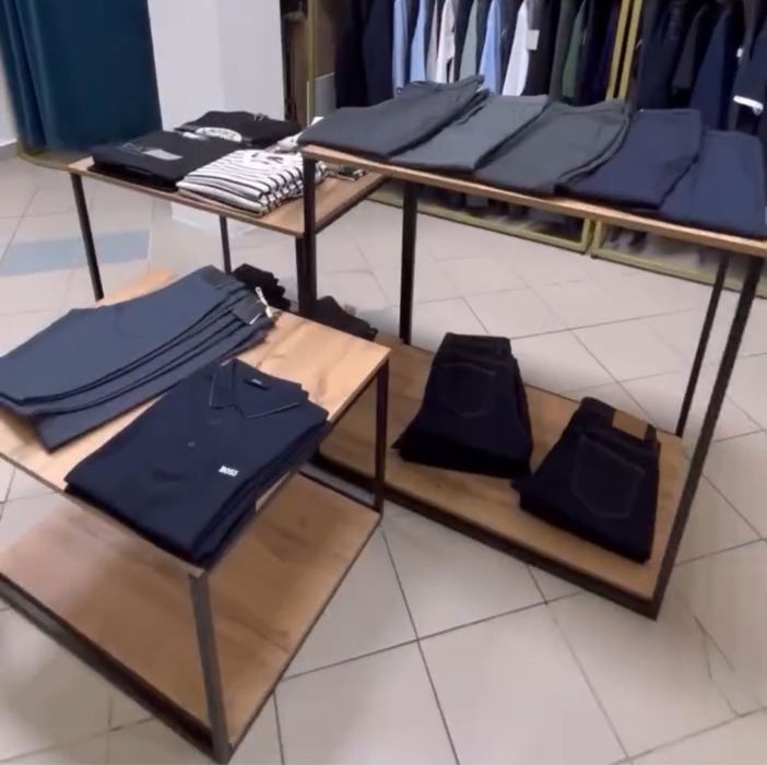 Стелажи 3 штуки основа металл и дерево