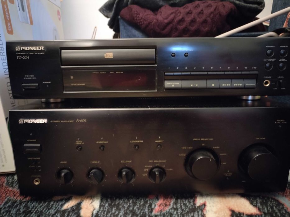 Amplificator audio Pioneer și MP3 Player