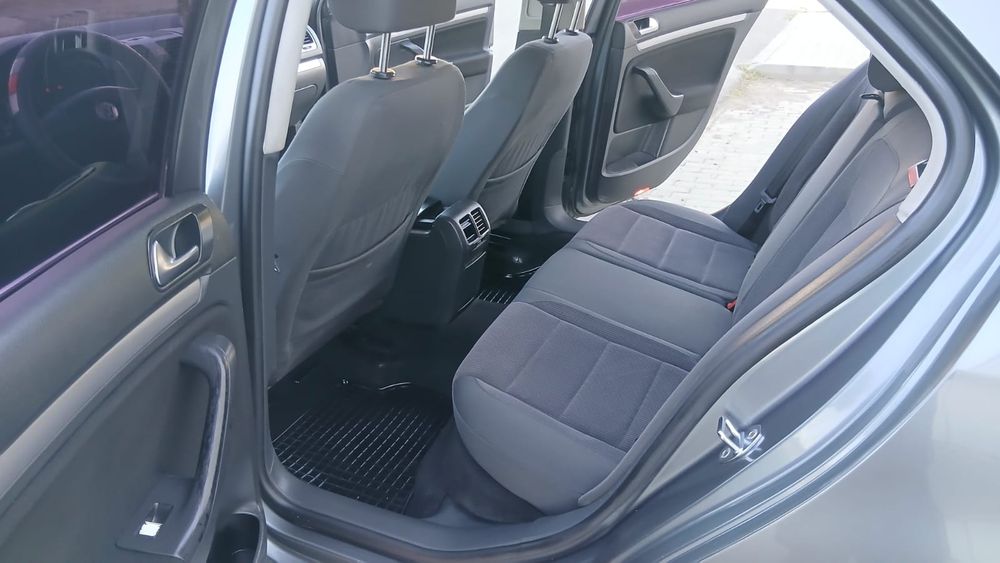 VW Jetta 1.6 MPI / 2007 E4