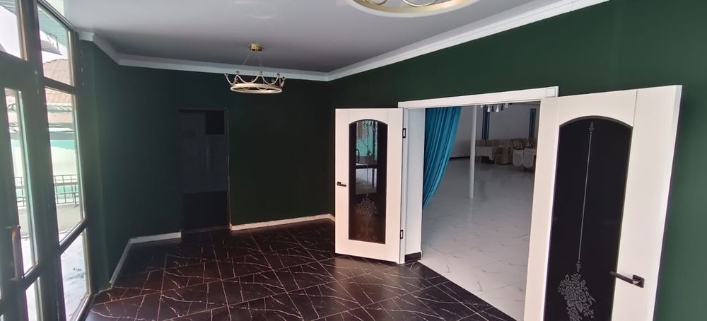 Продается кафе и дом