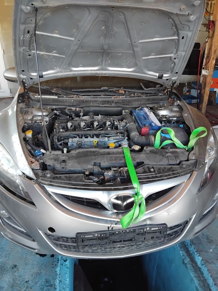 Vând fata mazda 6 2008-2013