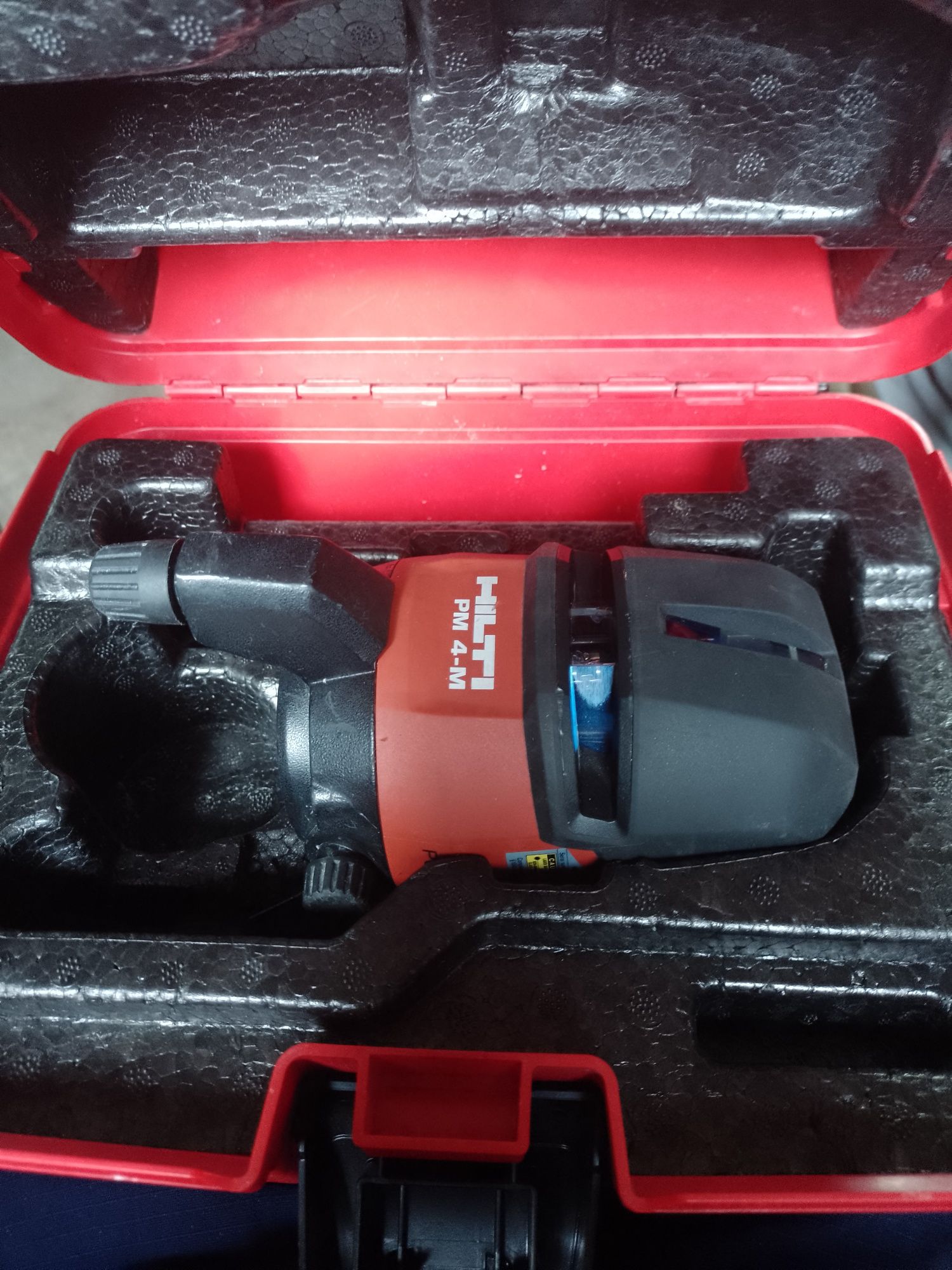 Nivela laser Hilti