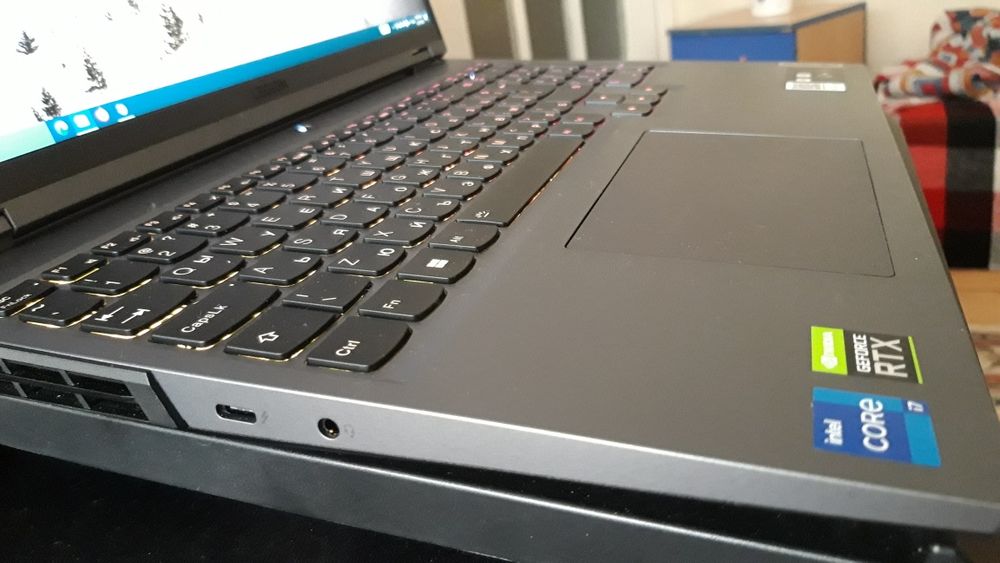 Laptop Lenovo Legion 5 Pro RTX3070 8GB 140W I7-11th Gen 1TB NVme SSD