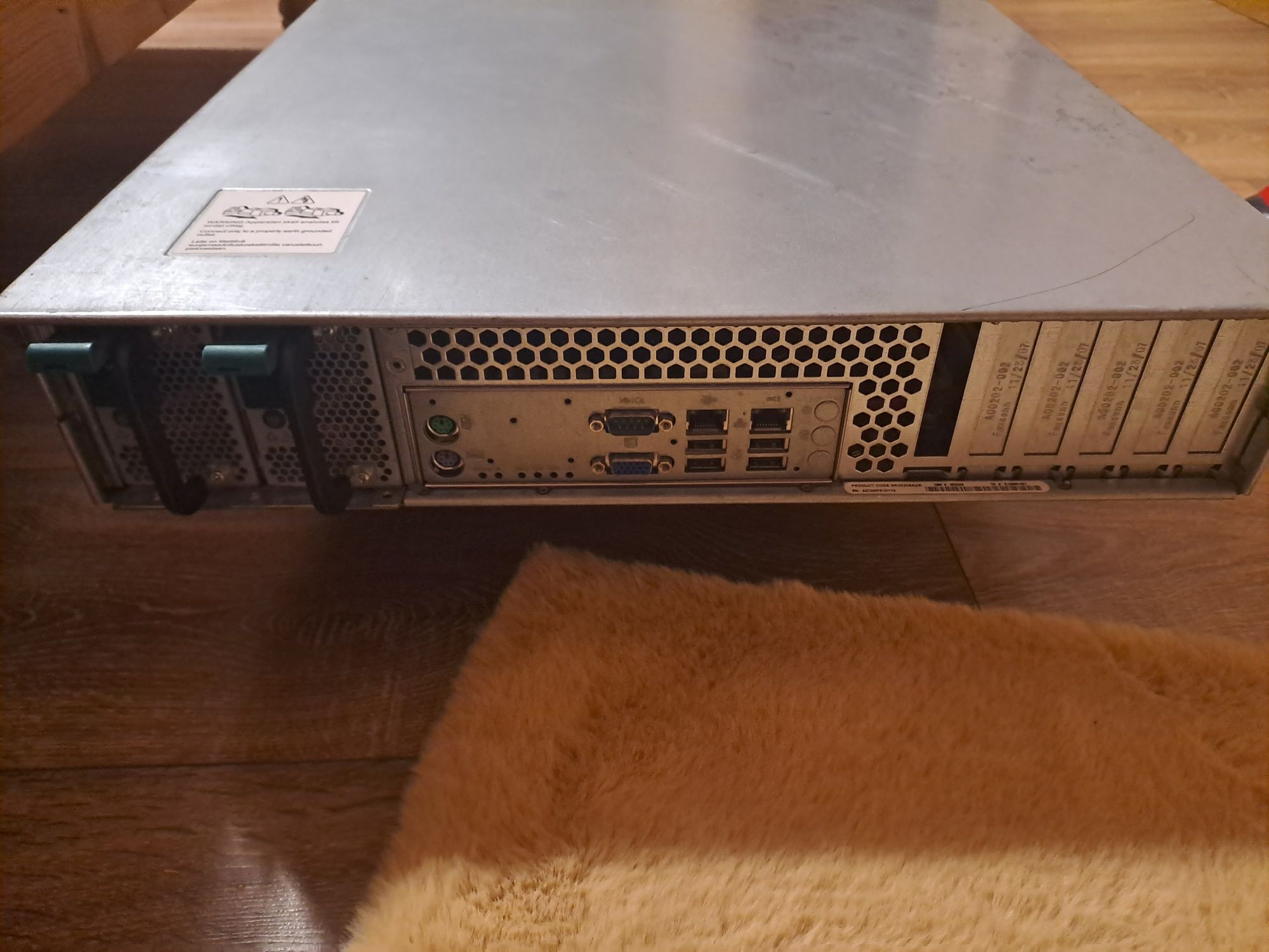 Server Synology DS3622xs+ DIY