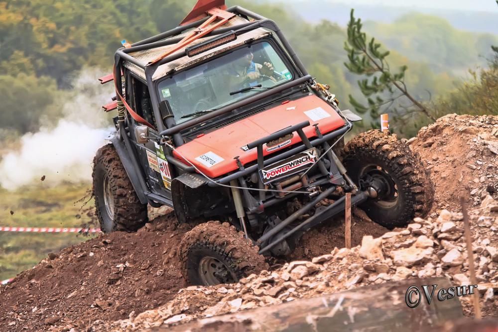 Troliu electric 24V PW 13000 E  5907kg  pentru platforme si Off Road