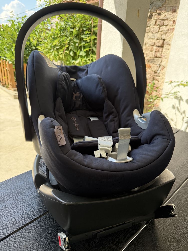Столче за кола тип кошница за новородено Cybex с Isofix база