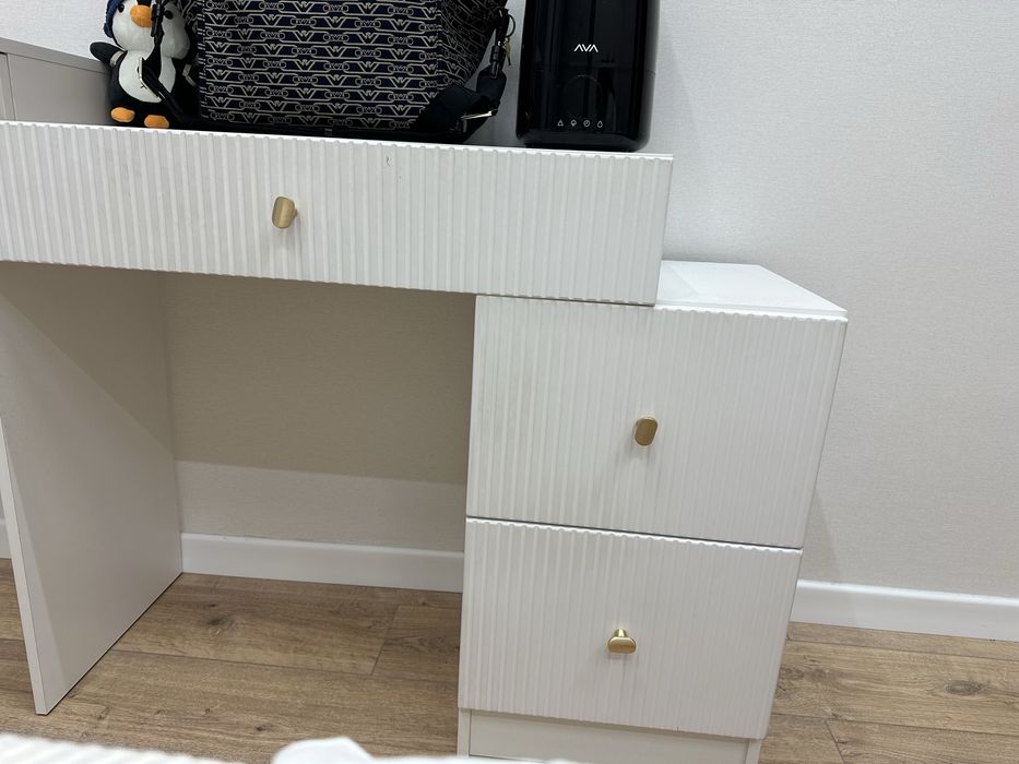 Тумба стол для компьютера для уроков