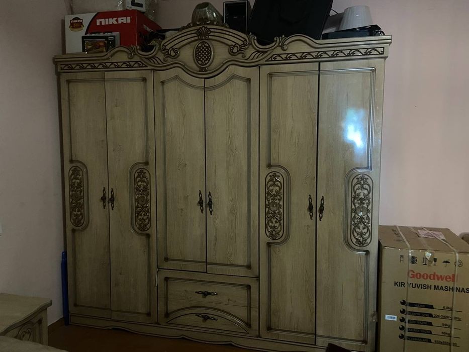 Mebel sotiladi holati yangi