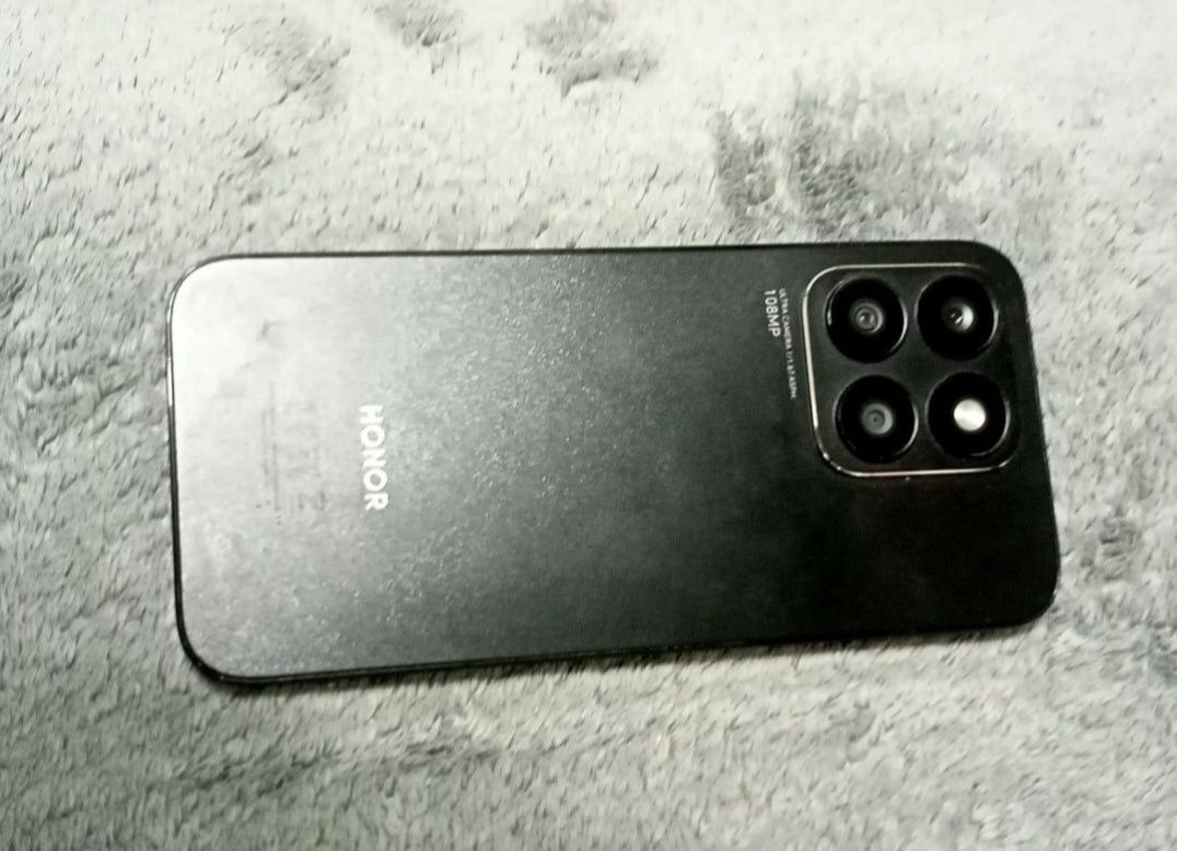 Honor x 8b.  256 гб