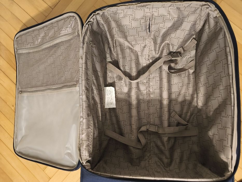 Troller mare Samsonite. Impecabil