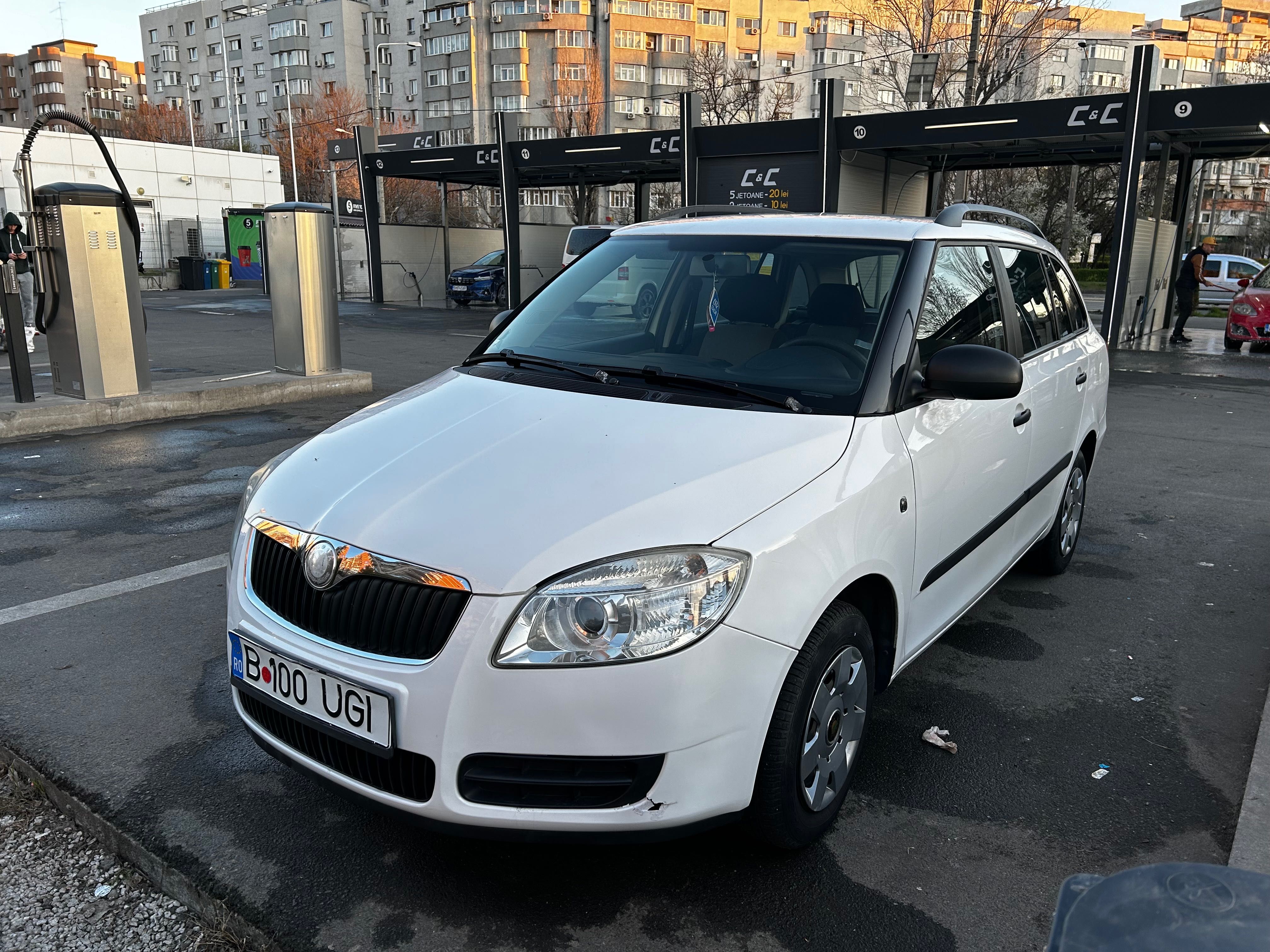 Skoda Fabia Break 1.2 benzină