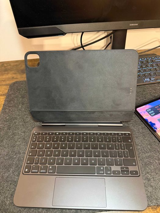 iPad Pro M4 11" Wifi + Apple Magic Keyboard Garantie octombrie 2026