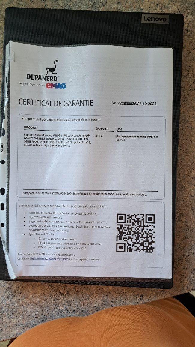 Laptop Lenovo V15 G4 IRU