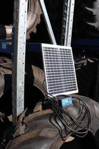 Panou Solar Monocristalin 20W Nou cu regulator Incarcare pentru Rulota