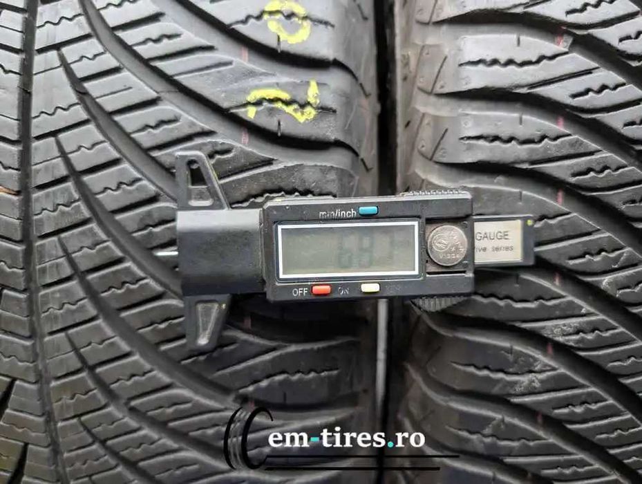 SET 2 Anvelope All Season 215/55 R17 GOODYEAR Vector 4Seasons gen2 98W