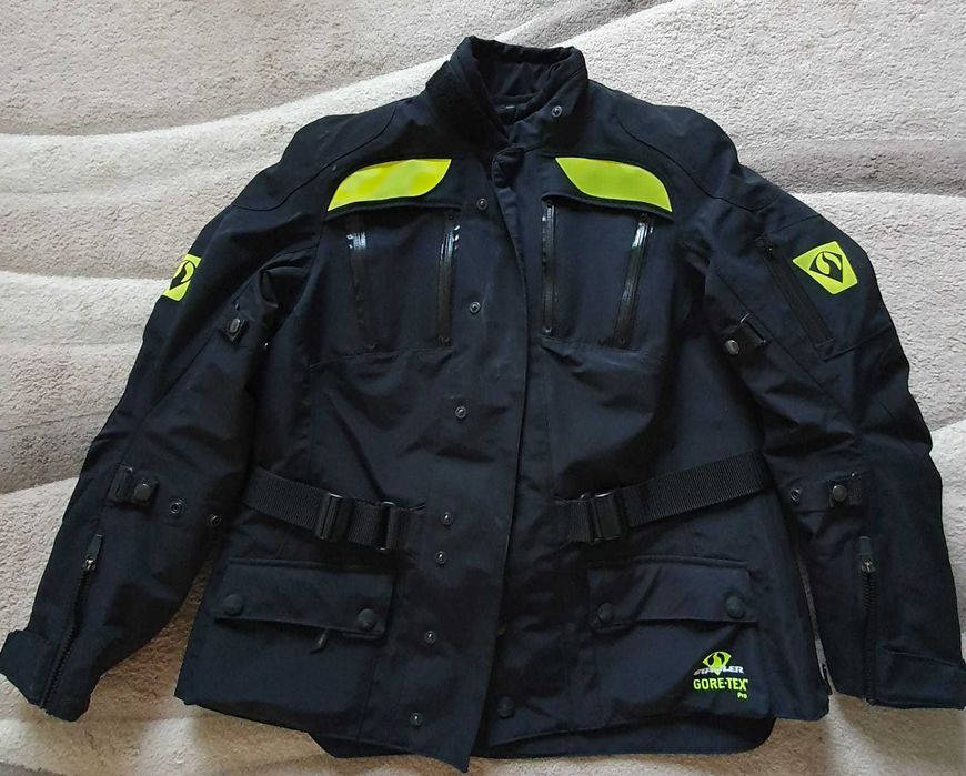 Vand Geaca de motocicleta Gore-Tex original Noi in Sibiu