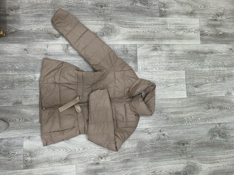 Продам куртку сезон весна-осень