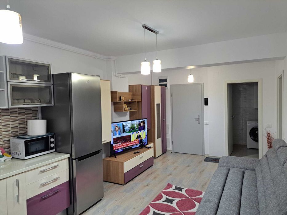 Apartament de închiriat pe termen lung.