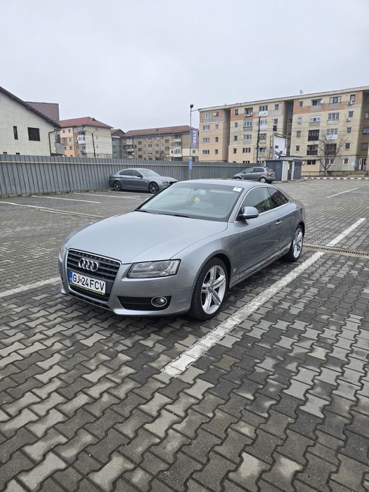 Vând  S au Schimb Audi A5 Motor 2.7 TDI
