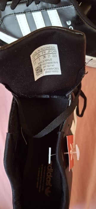 Adidasi Noi Unisex  ( Adidas)