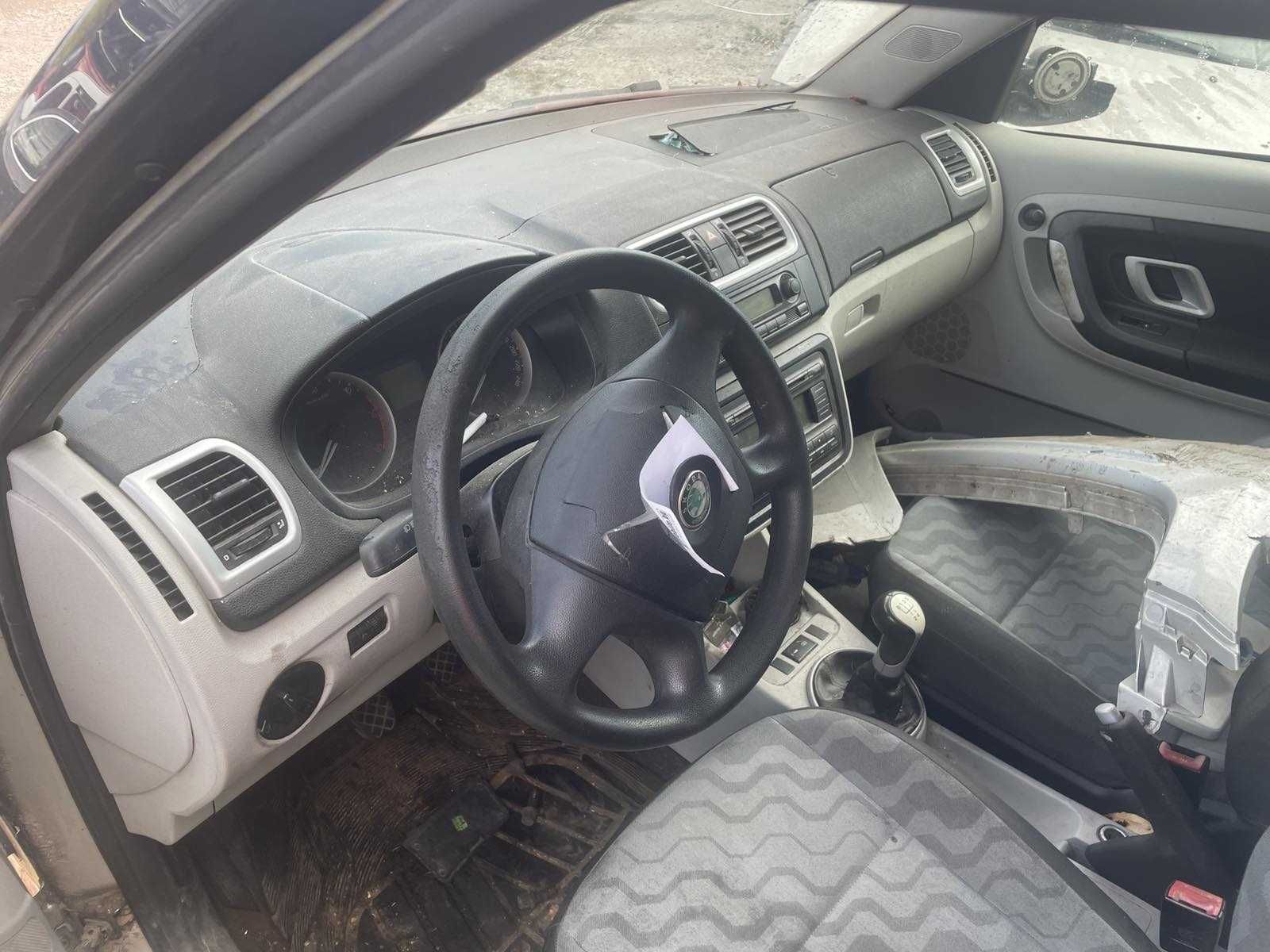 Шкода румстър  1.9 TDI / Skoda Roomster 1.9 TDI на части