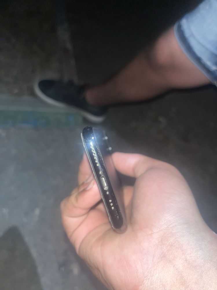 iphone 11  pro