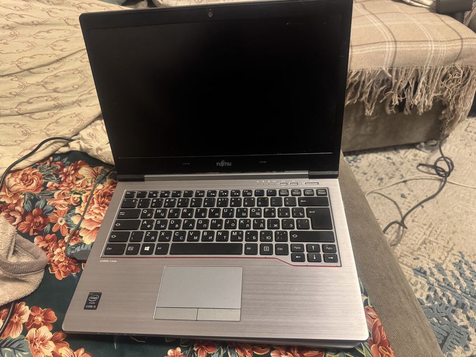 Ноутбук на запчасти