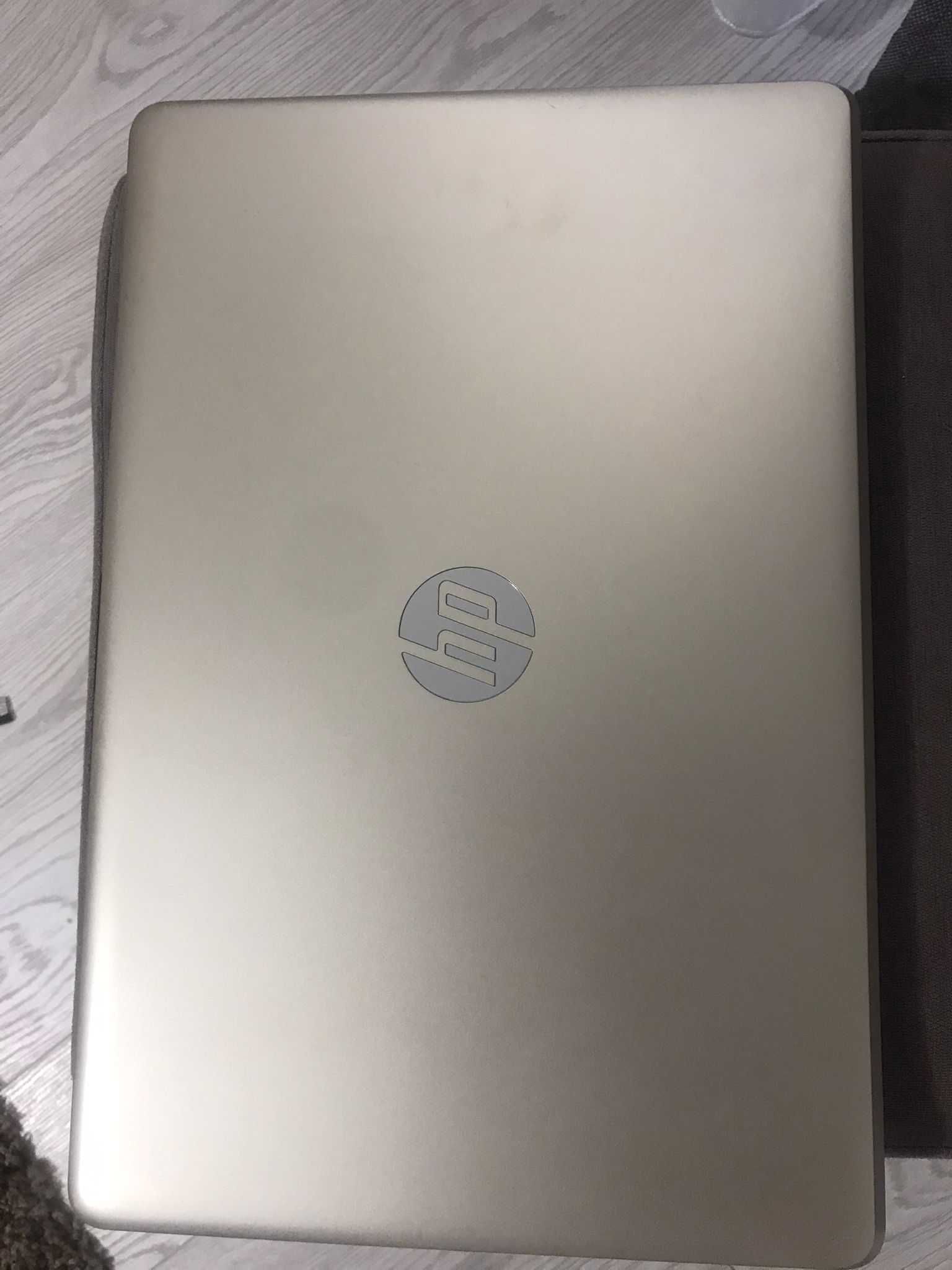 Laptop HP Notebook 15-bs009ne