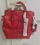 Дамска чанта Guess