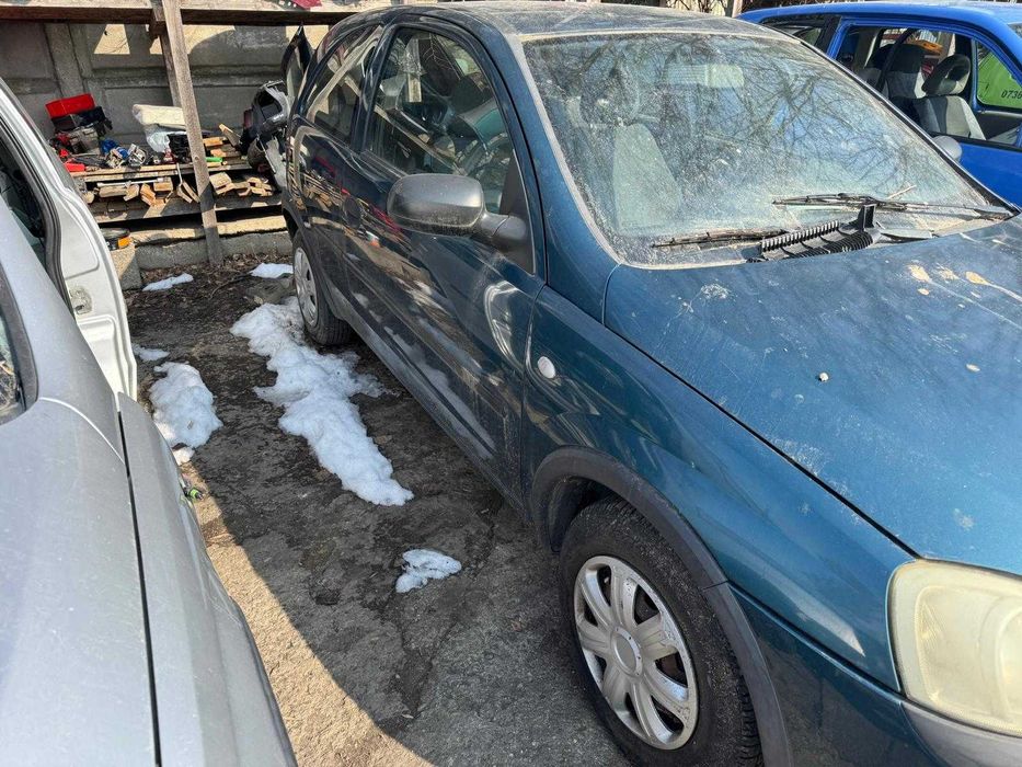 Dezmembrez OPEL CORSA C
