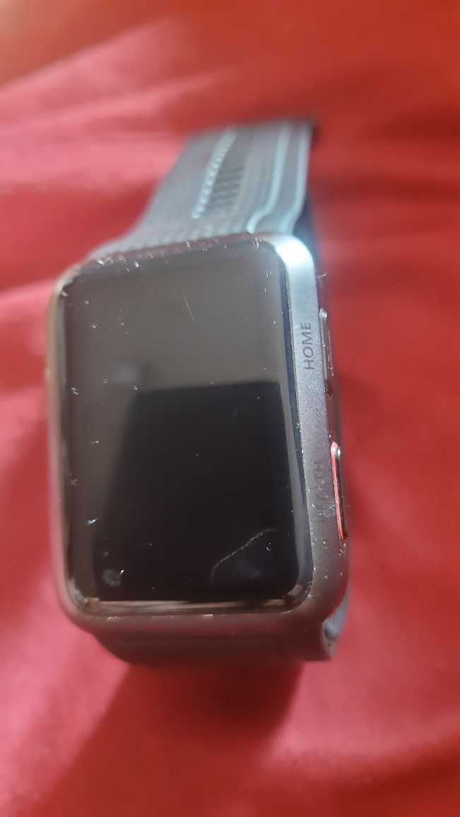 Смарт часовник Huawei watch D с гаранция