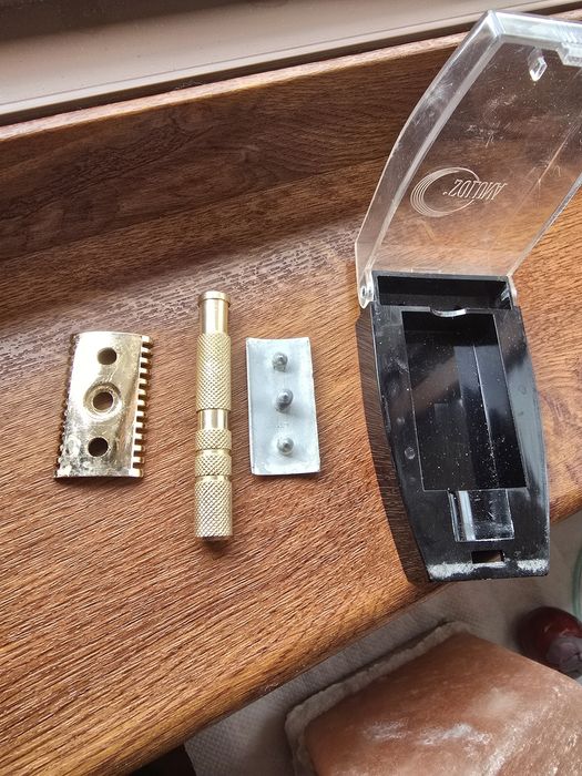 Стара самобръсначка SOLUNA