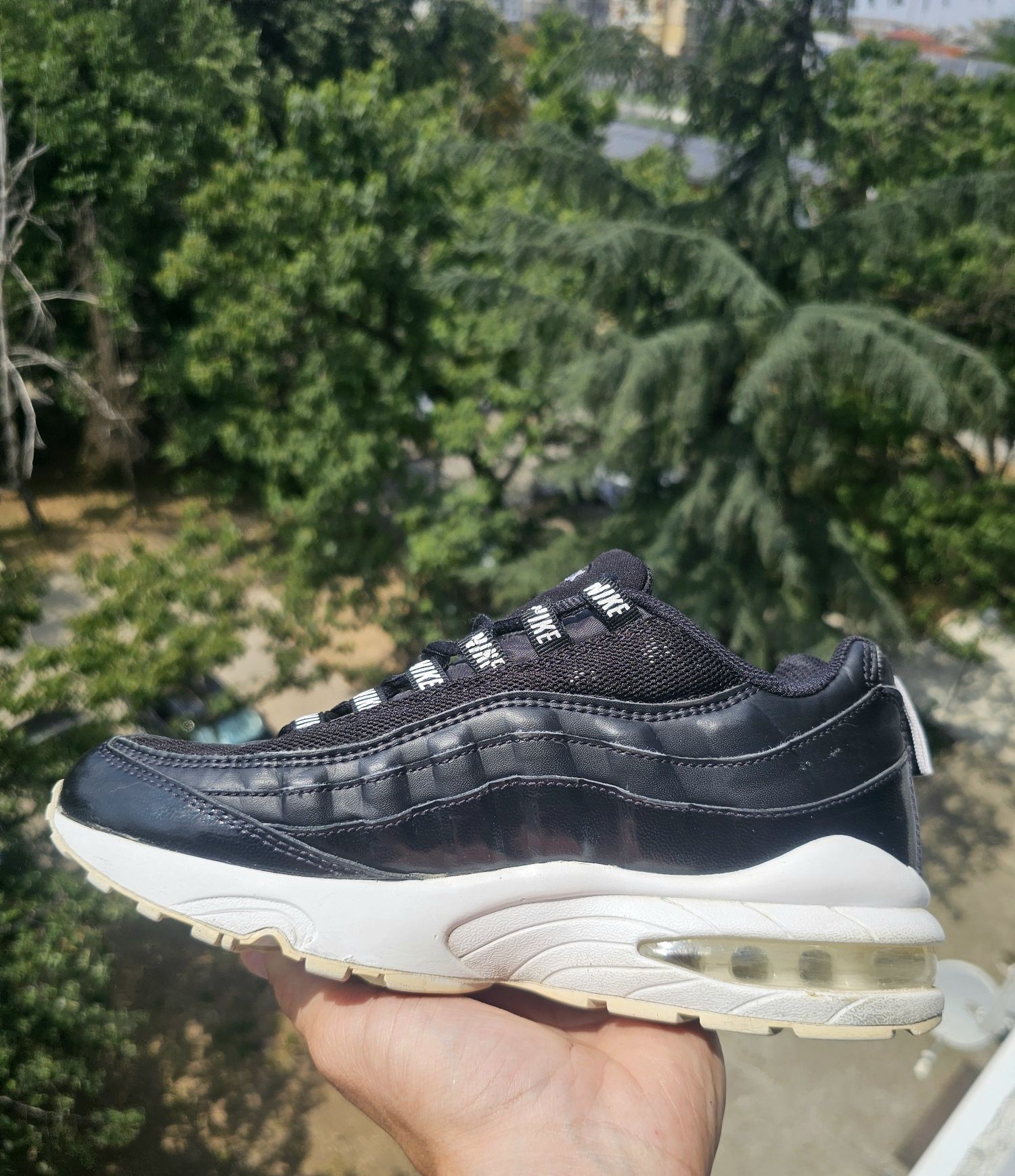 Nike Air Max 95 SE – Оригинални маратонки, отличен вид