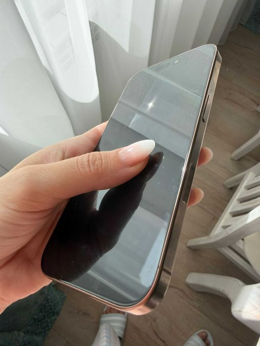 Telefon mobil Apple iPhone 16 Pro, 512GB, 5G, Desert Titanium