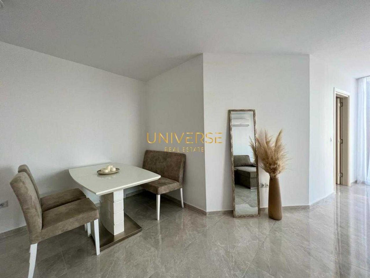 Продава се Двустаен апартамент в Свети Влас - 61 кв.м за 2458 €/кв.м - Снимка #3