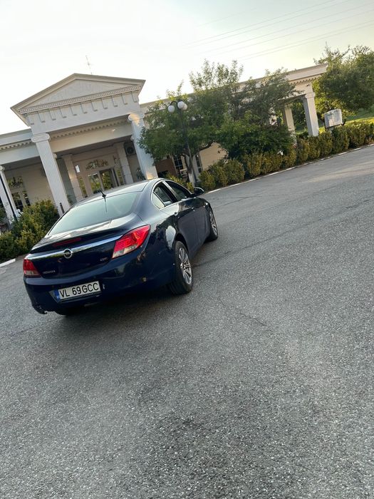 Opel insignia 2011 limousine