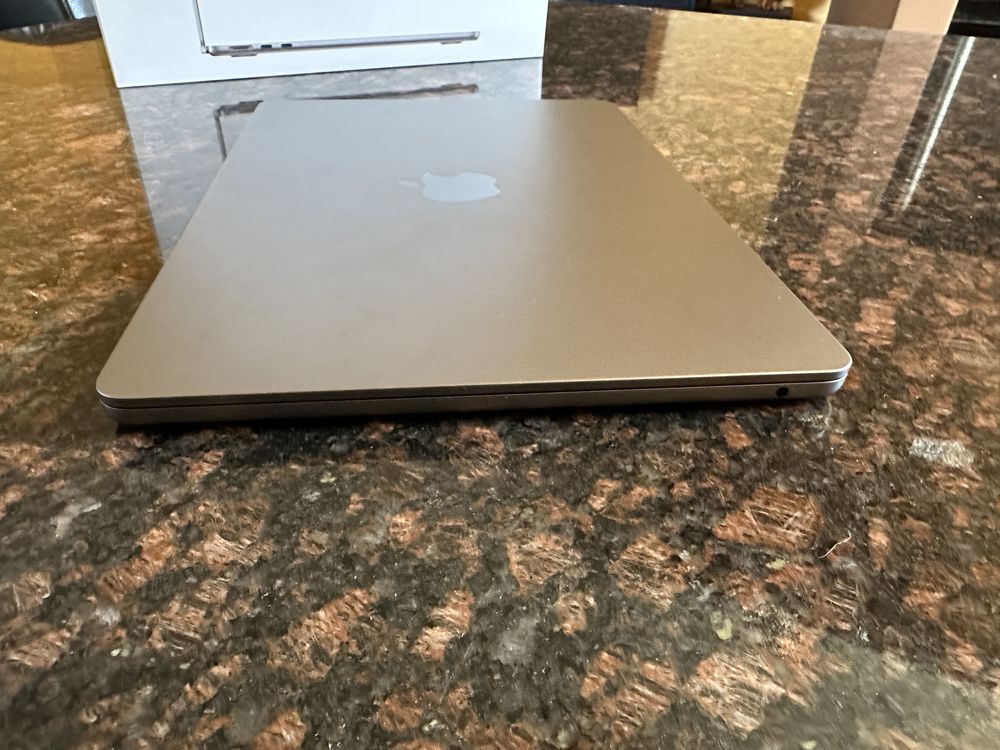 Macbook Air M3 512gb
