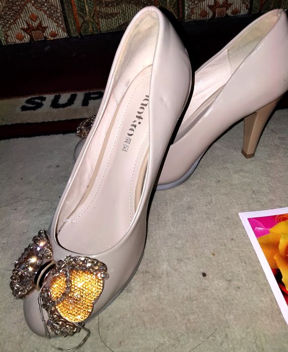 Туфли для женщин