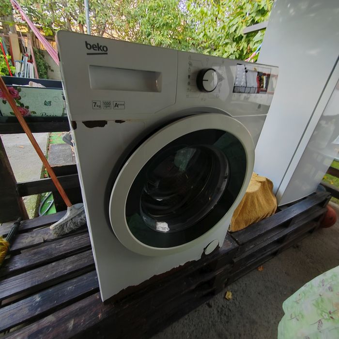 Mașina de spălat rufe Beko 7 kg