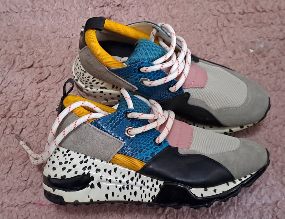 Дамски маратонки