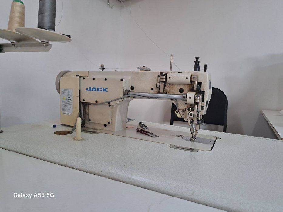 Швейная машина Джек шагающий