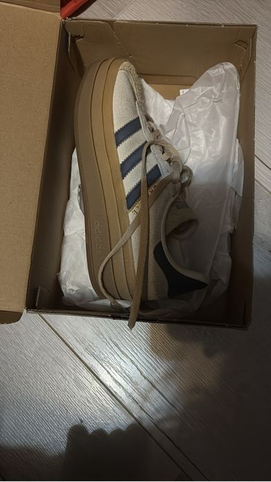 Adidas gazelle bolt